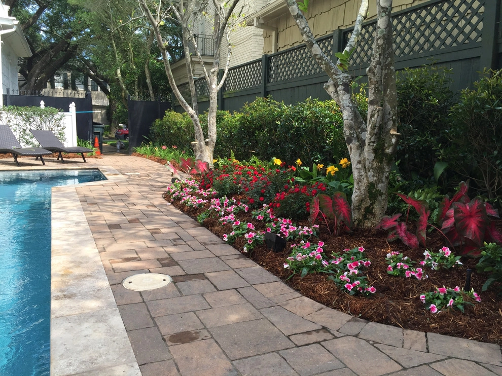 Uptown Pool Patio by Garden Doctors Landscaping - Photo 4