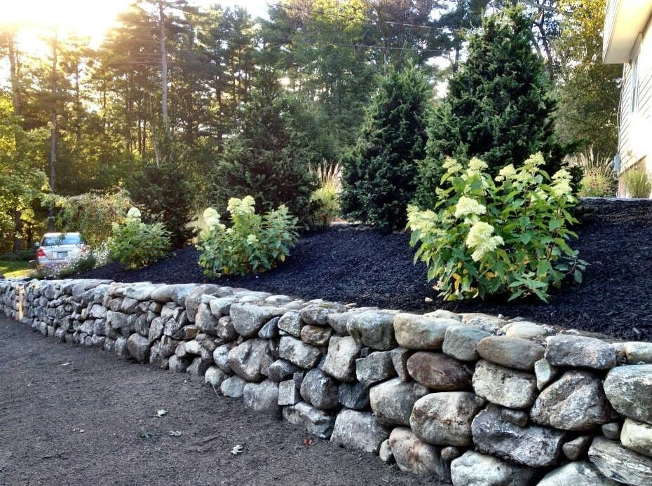 CRW Landscaping LLC - Photo 11
