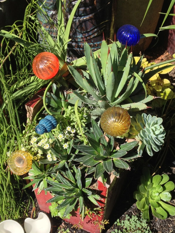 Container gardens by Garden Fantasia - Photo 10