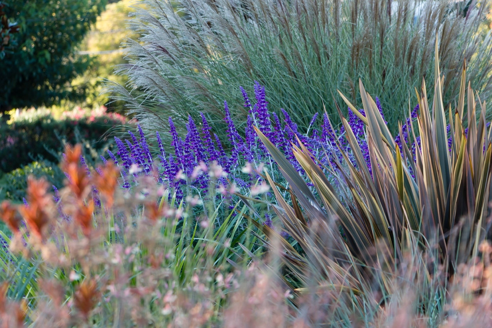 Garden Nest Residential Landscape - Photo 4