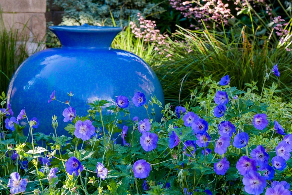 Charming Cottage Courtyard by Garden Nest Residential Landscape - Photo 8