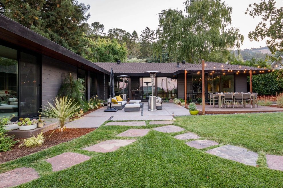 Mid-century Modern by Garden Nest Residential Landscape - Photo 8