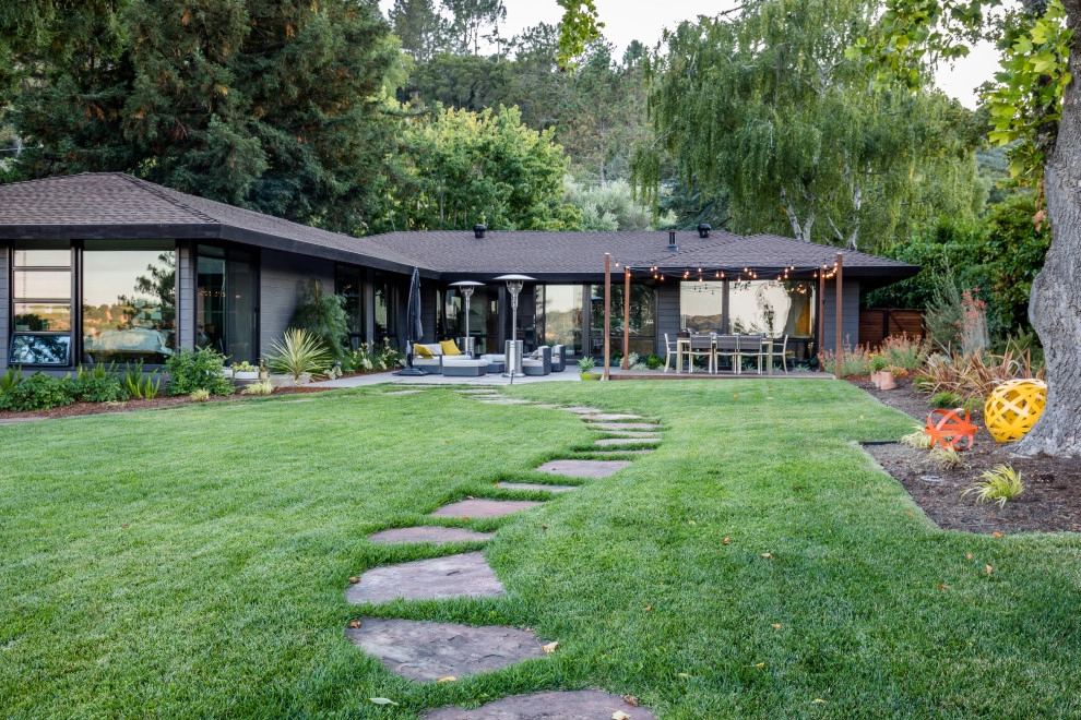 Mid-century Modern by Garden Nest Residential Landscape - Photo 5