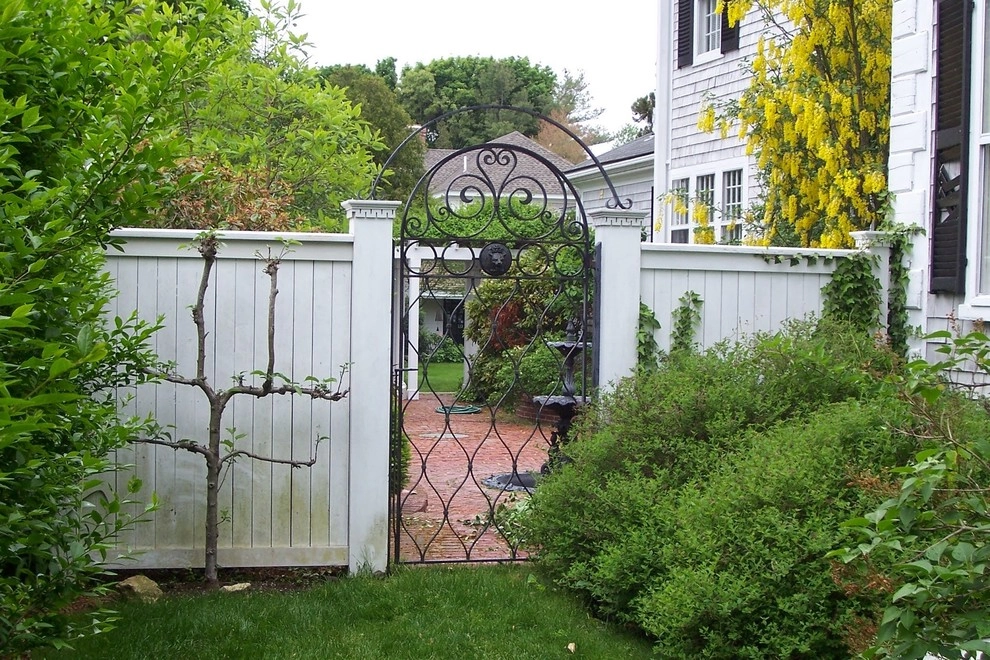 Garden Vignettes - Photo 12