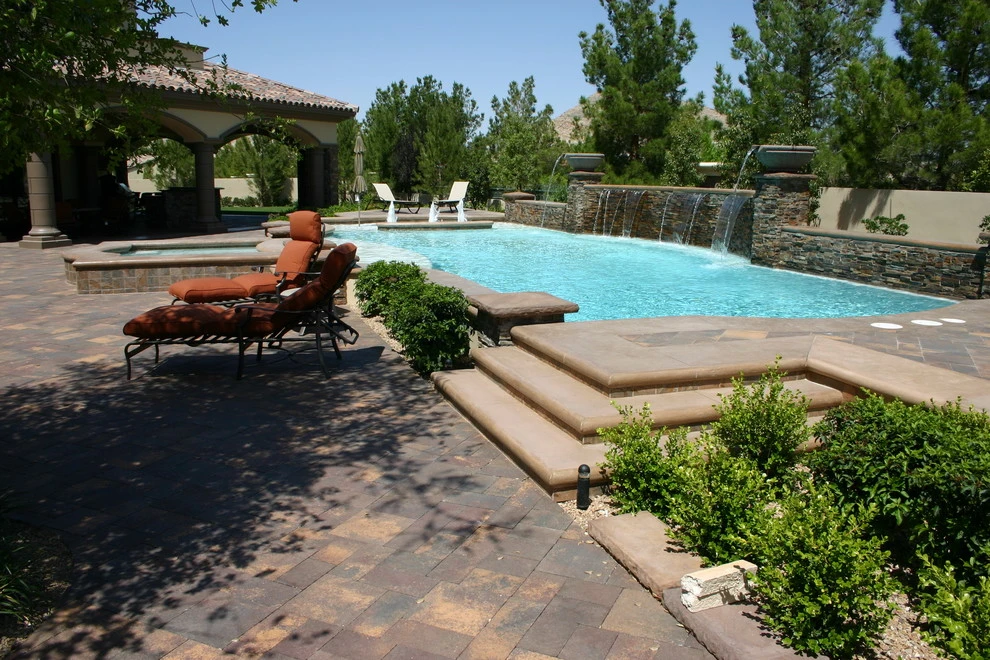Landscape & Pools by Desert Springs Landscaping - Photo 2