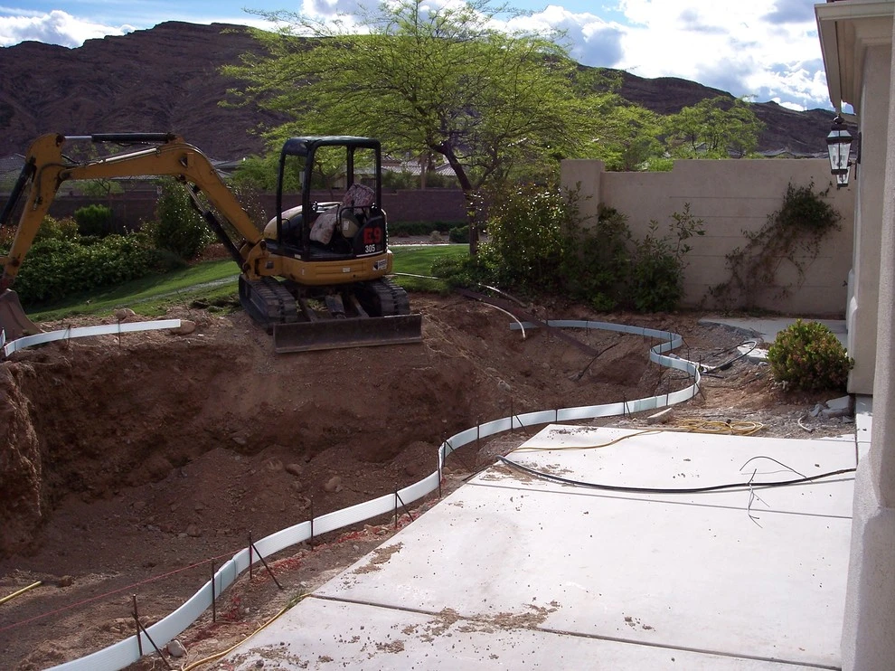 Desert Springs Landscaping - Photo 6