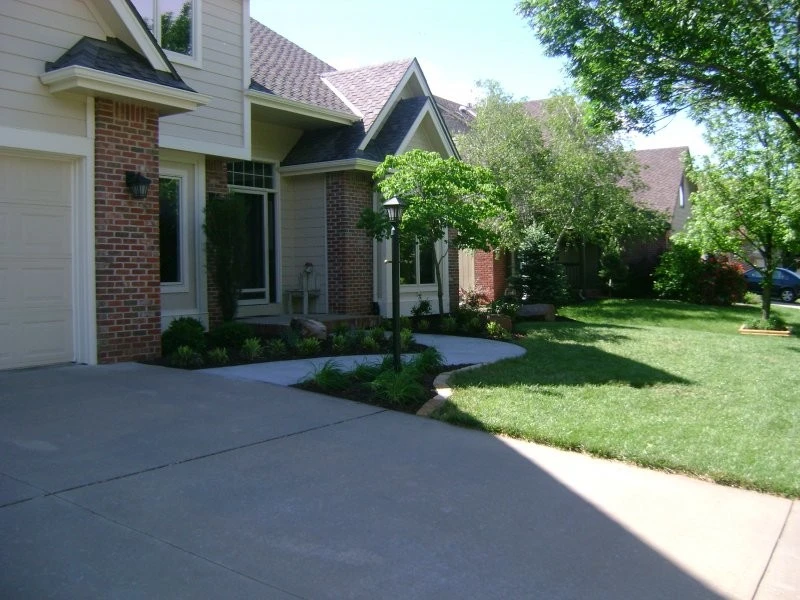 Dirt Clods Landscaping LLC - Photo 14
