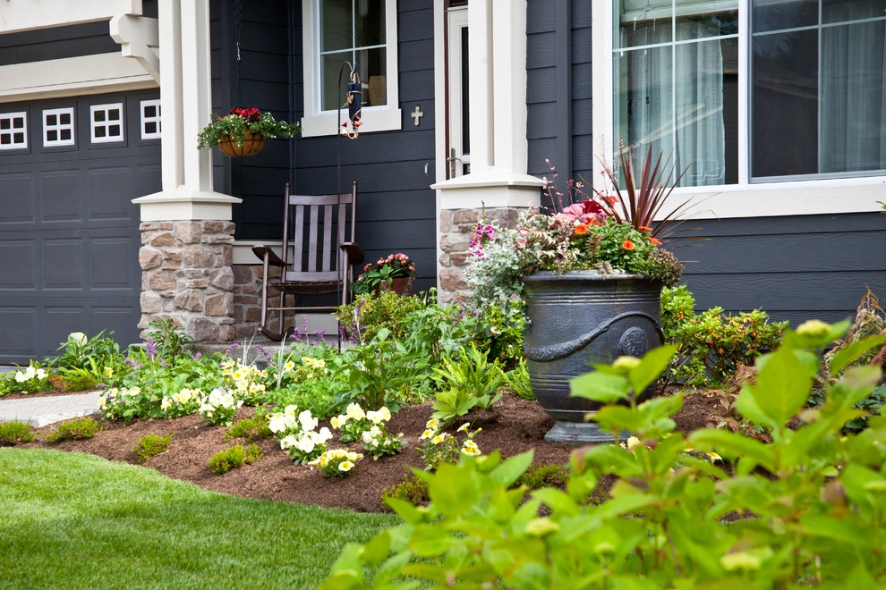 Betty's Entry Landscape by Gardens ALIVE Design - Photo 8