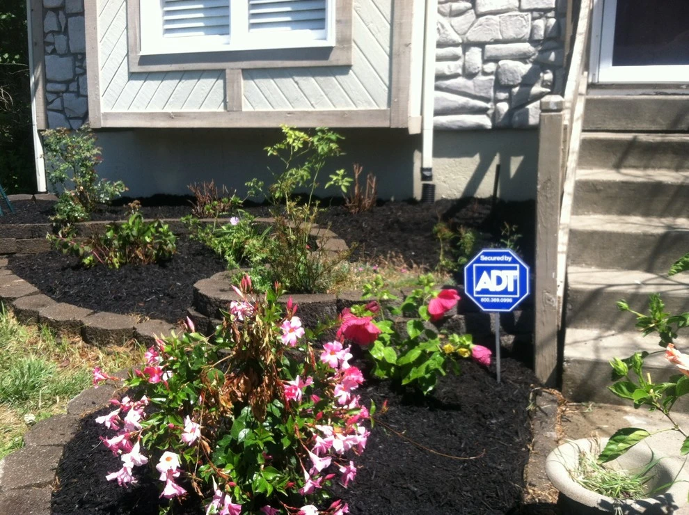 The Flower Bed make over by Dr. D Lawn Care - Photo 7