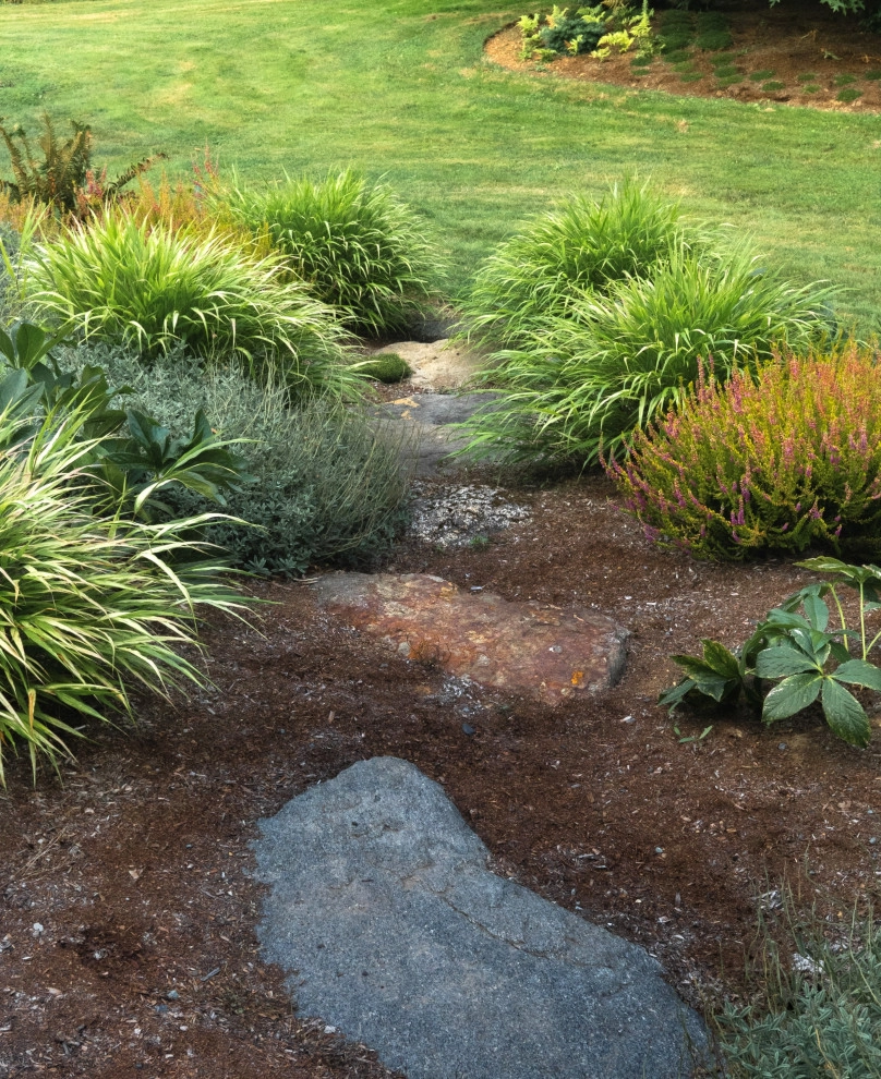 Kirsten's Entry Landscape by Gardens ALIVE Design - Photo 4