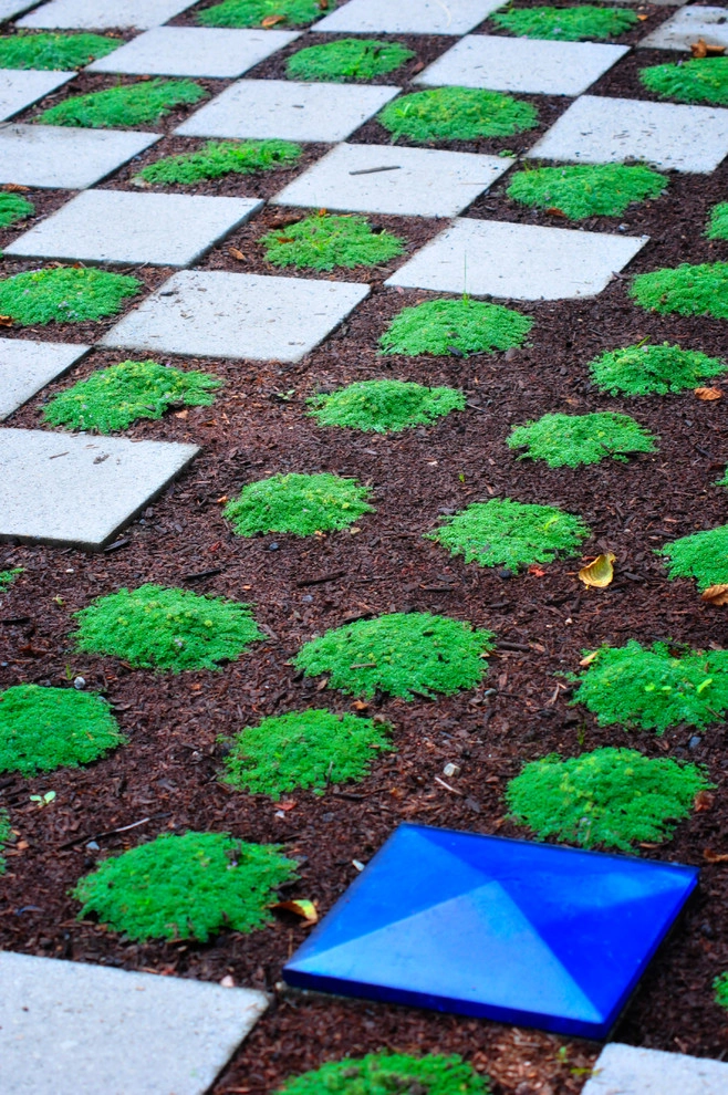 Ed's Artful Entry Landscape by Gardens ALIVE Design - Photo 24
