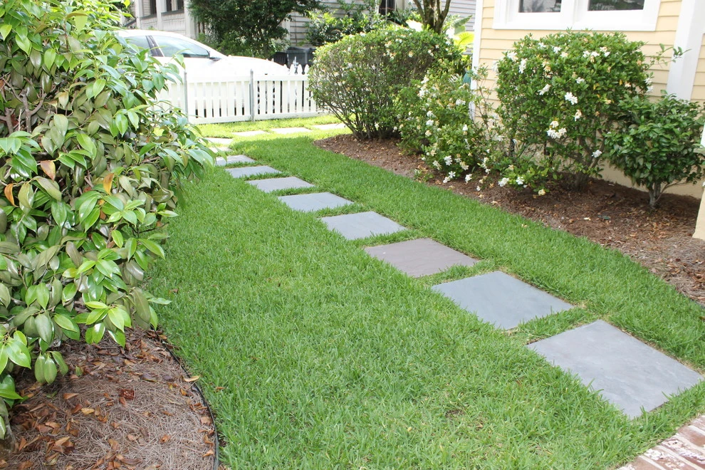 Uptown Masonry, Paths, Sod and Plants by EcoUrban Landscaping - Photo 3