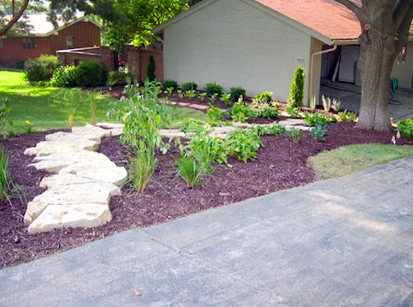 Emerald Lawn & Landscape - Photo 10