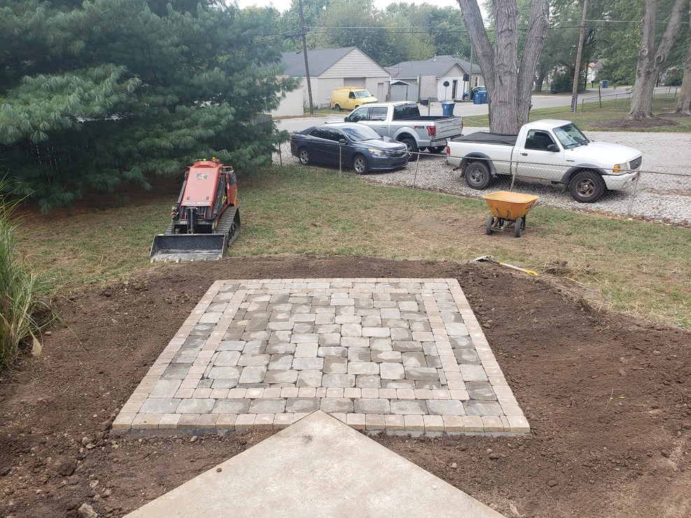 Emerald Meadows Landscaping - Photo 7