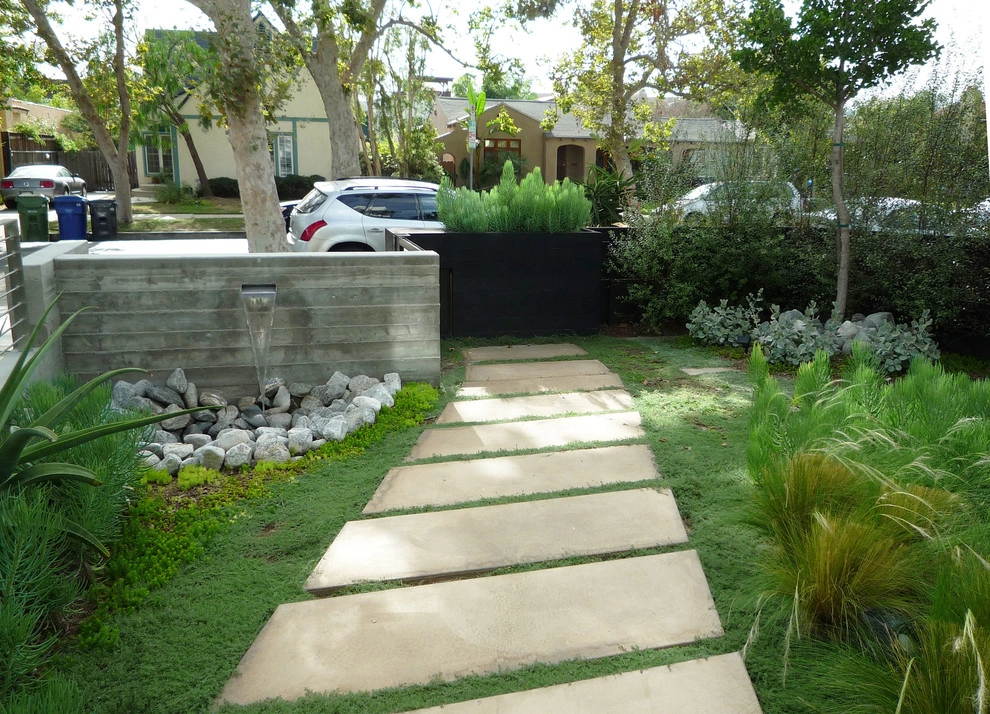 Birch Residence by GEL: Griffin Enright Landscape - Photo 9