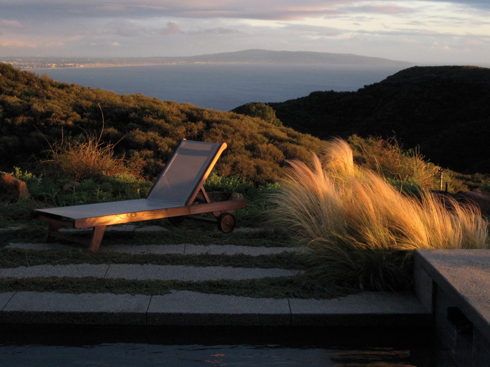 Topanga Canyon Residence by GEL: Griffin Enright Landscape - Photo 2
