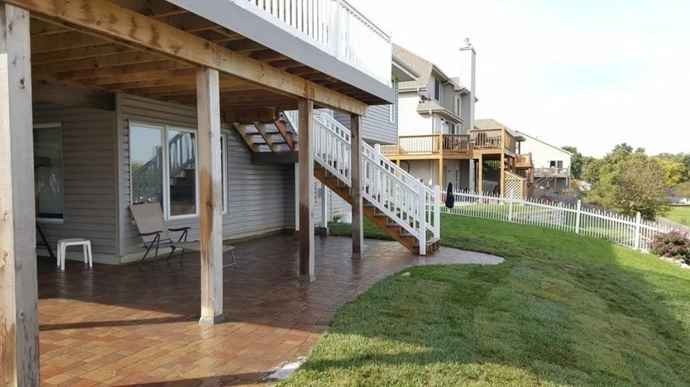 Willow Creek Cobblestone Paver Patio by Above And Beyond Complete Grounds Maintenance - Photo 7