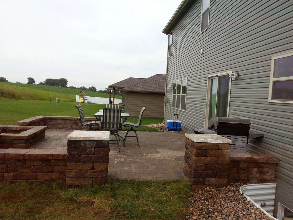 Above And Beyond Complete Grounds Maintenance - Photo 13