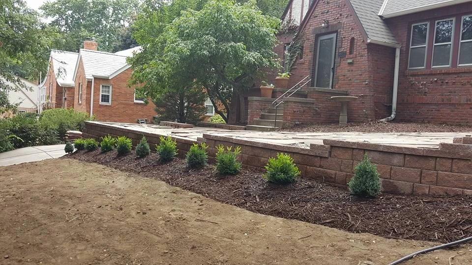 8" Diamond Pro Block Wall by Above And Beyond Complete Grounds Maintenance - Photo 5