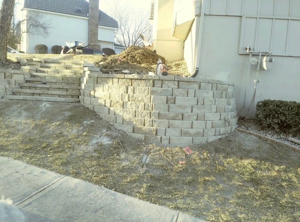 Evergreen Landscape & Construction LLC - Photo 2