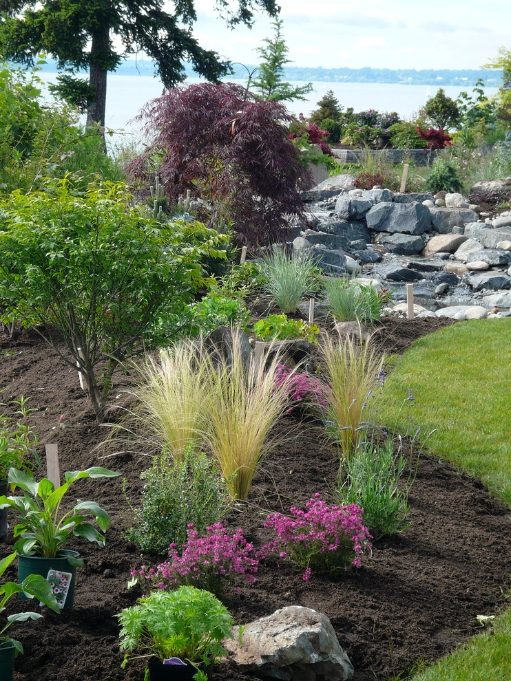 Plantings by Geoscapes Inc. - Photo 7