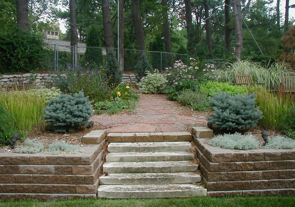 Land Escapes Inc - Photo 12