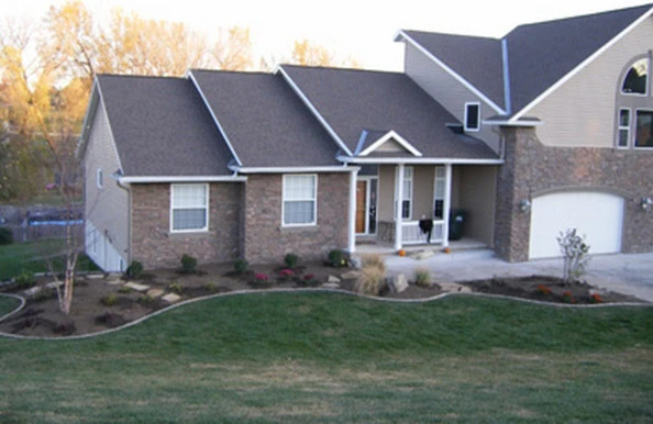 PDQ Landscaping - Photo 9