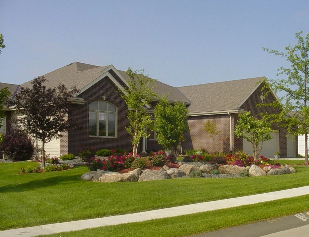 PDQ Landscaping - Photo 13
