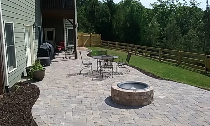 Pruitt's Lawn Care - Photo 5