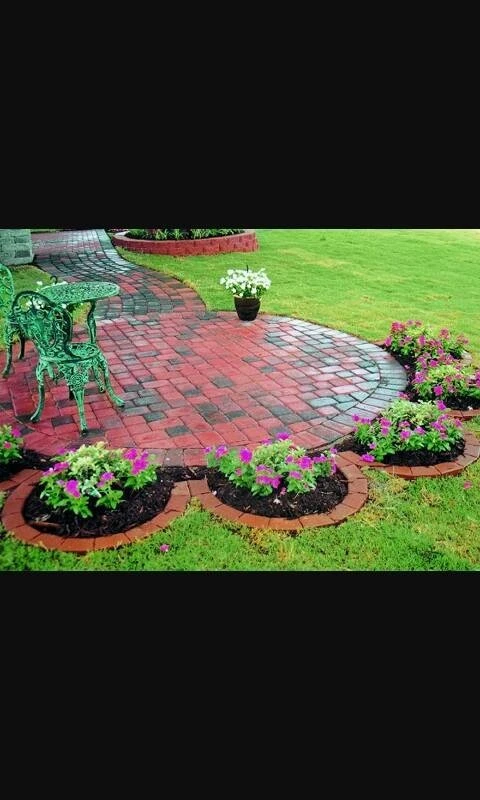 Pruitt's Lawn Care - Photo 7