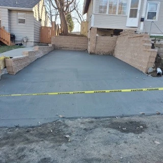 Santander Landscaping And Concrete - Photo 5
