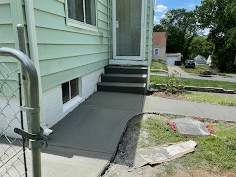 Santander Landscaping And Concrete - Photo 14