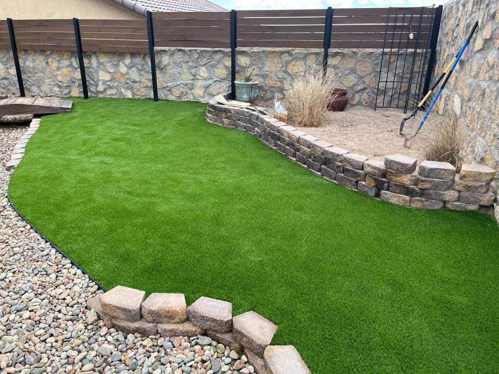 Pavers, Gravel, & Rock by Southern Turf Co. Kansas City - Photo 3