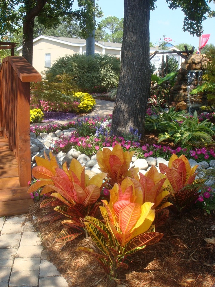 State Fair of Texas by Absolutely Bushed Landscaping - Photo 12