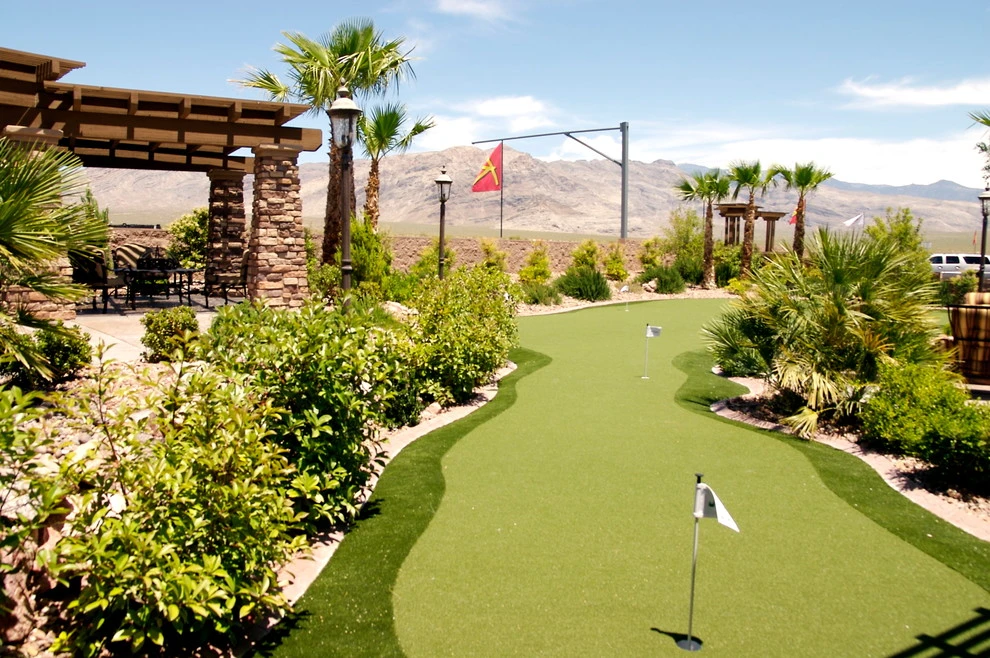 Putting Greens by SYNLawn Of Nevada - Photo 7
