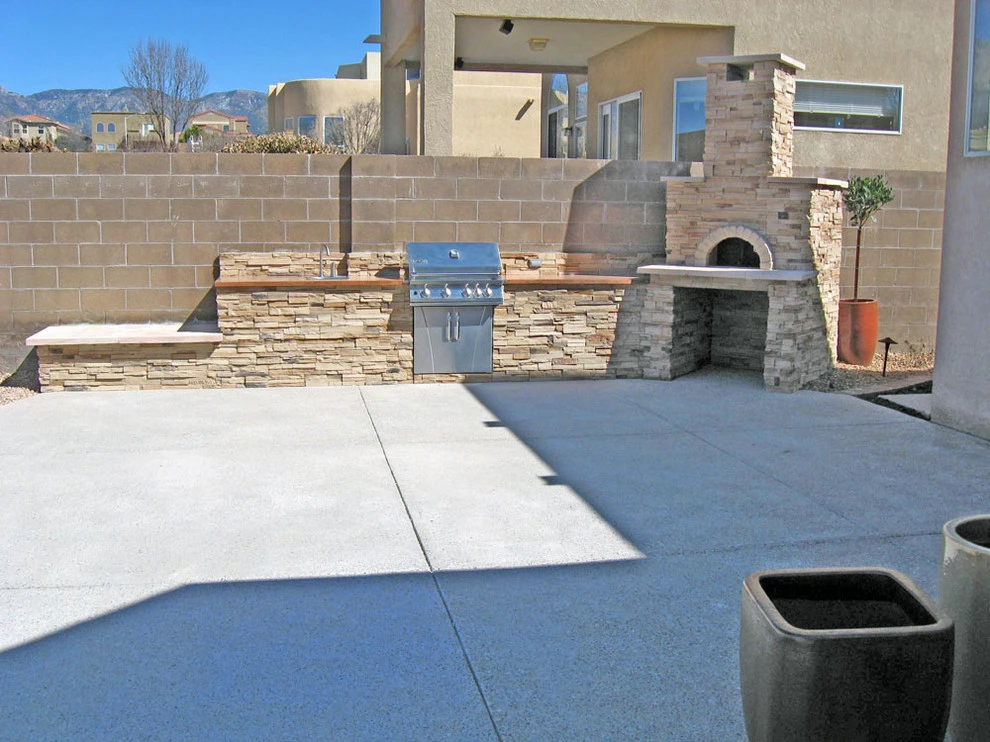 Outdoor Kitchens by Aguamatic Landscape LLC - Photo 2