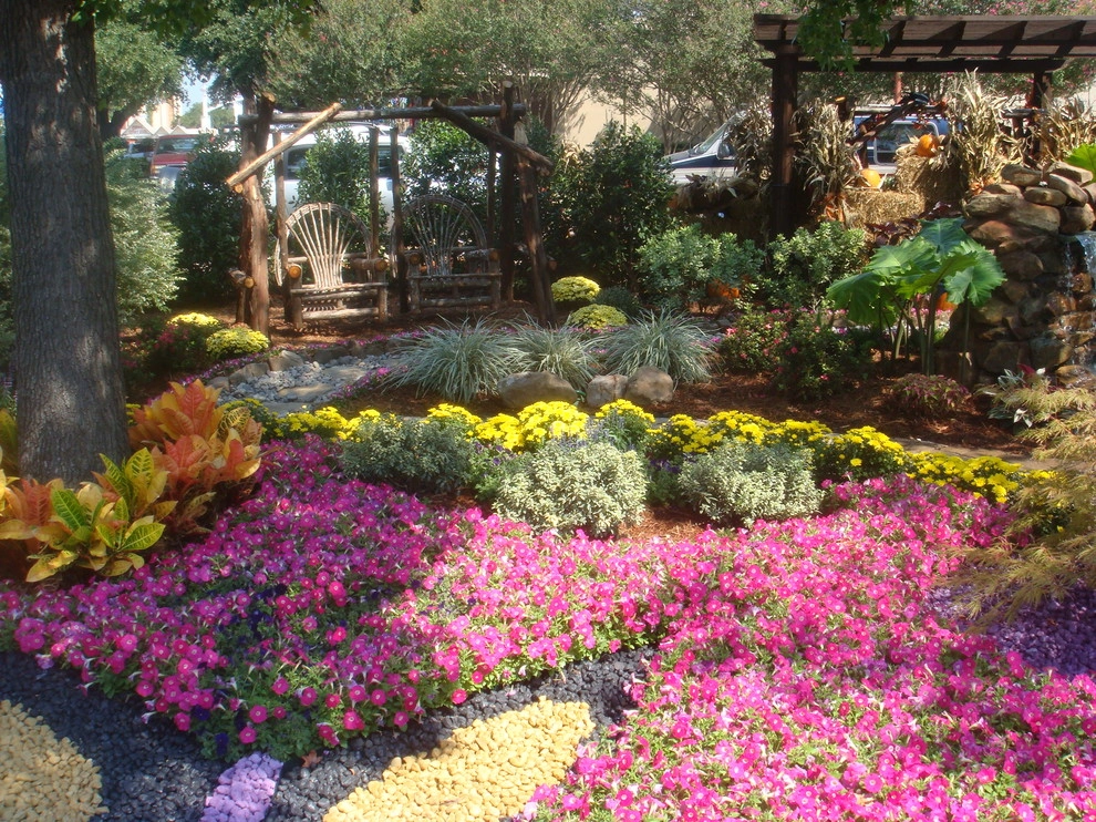 State Fair of Texas by Absolutely Bushed Landscaping - Photo 7