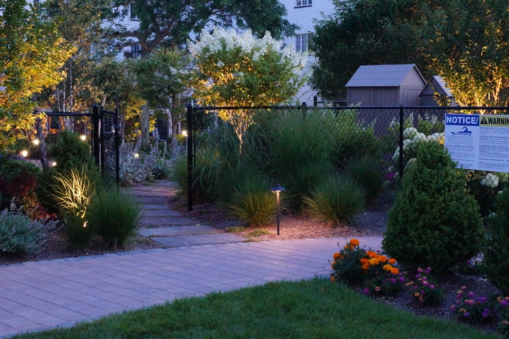 Montauk Manor by Goldberg & Rodler, Inc. - Photo 2