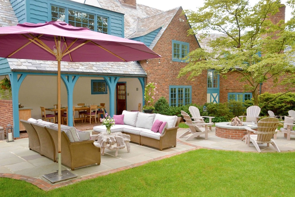 Manor on the Hill by Goldberg & Rodler, Inc. - Photo 8