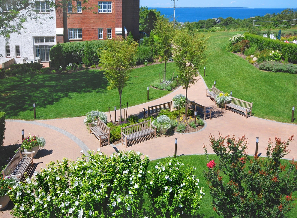 Montauk Manor by Goldberg & Rodler, Inc. - Photo 6