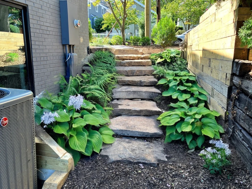 Lawson Yardscapes - Photo 3