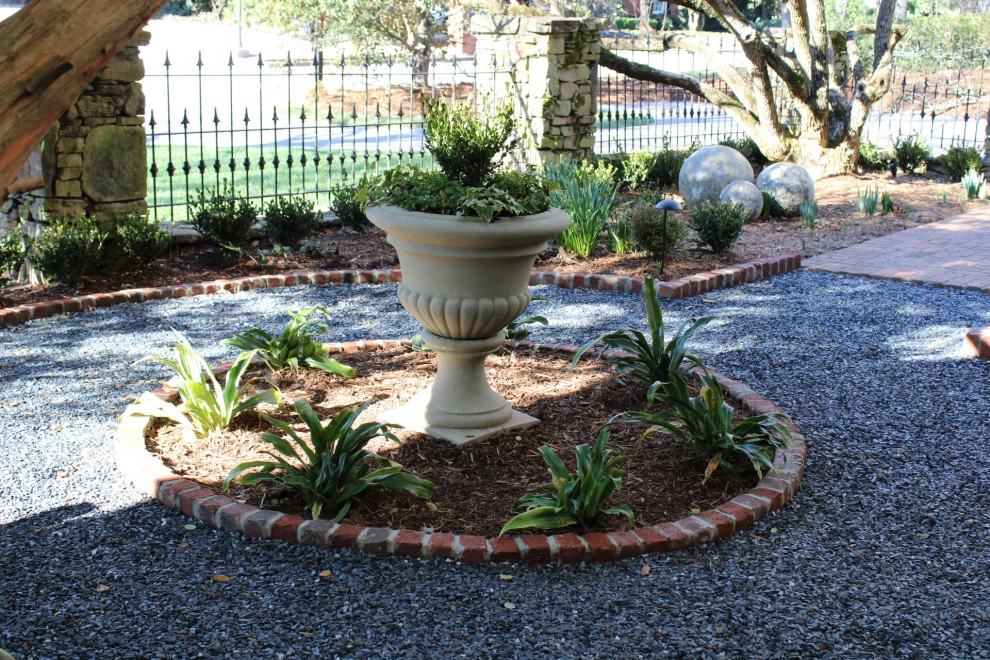 Urns and Outdoor decor by Graham Kimak Landscape Designs - Photo 6