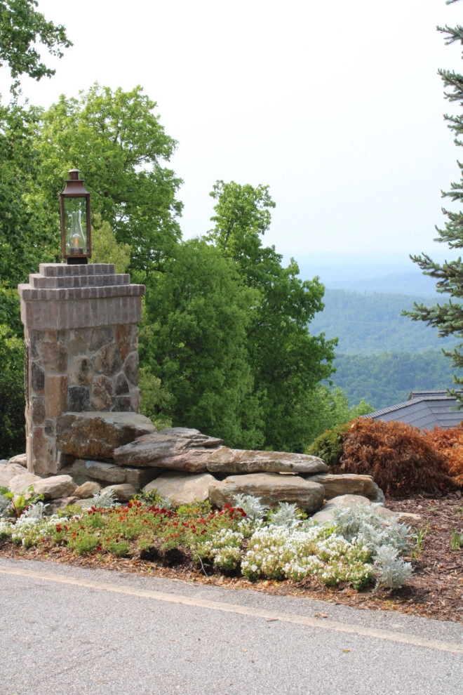Lighting, Lamp posts, and Lanterns by Graham Kimak Landscape Designs - Photo 12