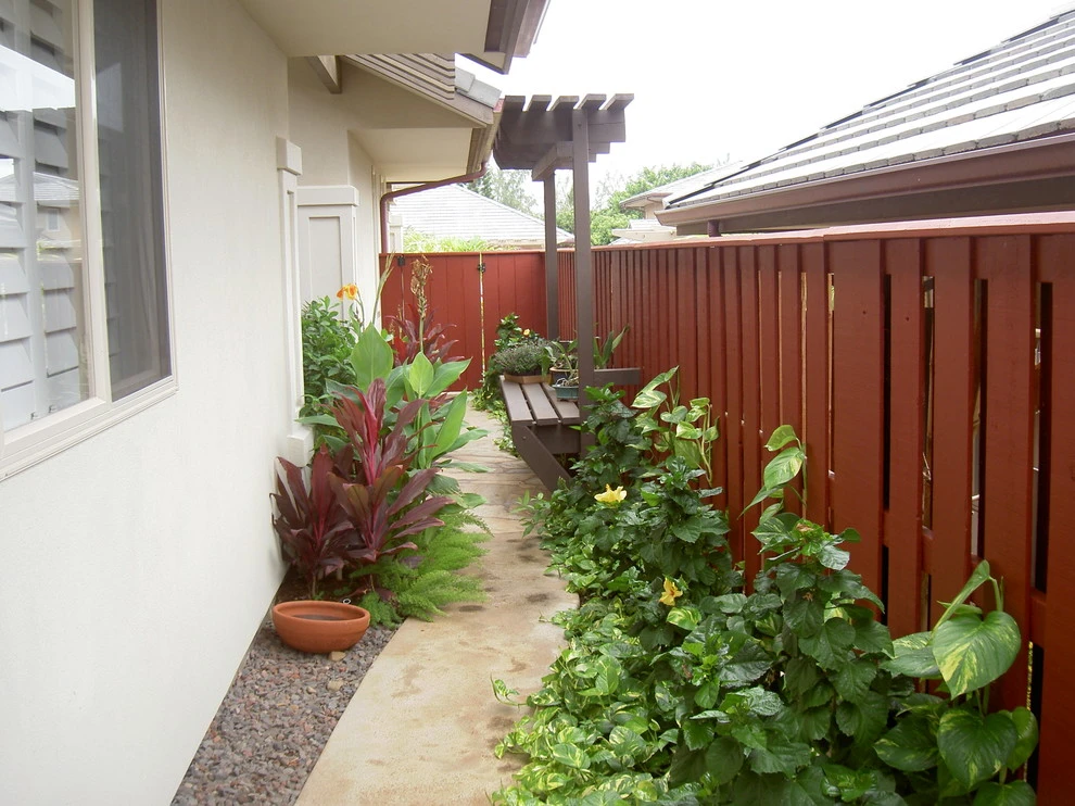 Hawaii Kai Landscape & Pool Design by TBU International - Photo 2
