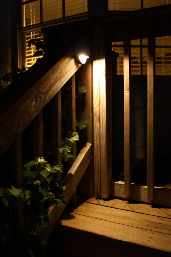 Lighting, Lamp posts, and Lanterns by Graham Kimak Landscape Designs - Photo 8