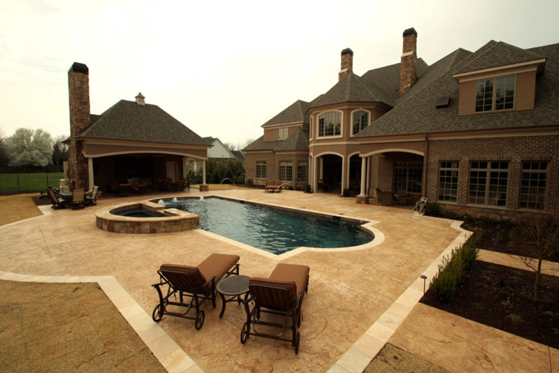 Pool and Spa by Graham Kimak Landscape Designs - Photo 22