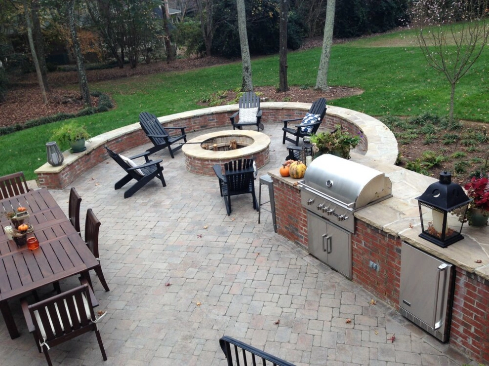 Firepits and outdoor fireplaces by Graham Kimak Landscape Designs - Photo 2