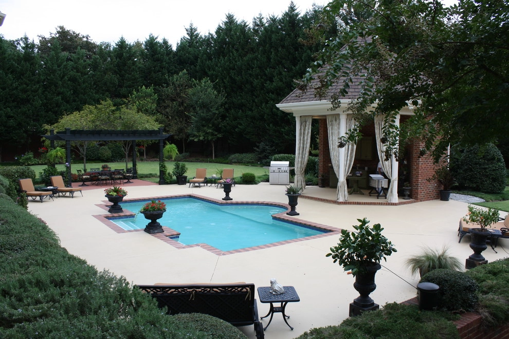 Pool and Spa by Graham Kimak Landscape Designs - Photo 32