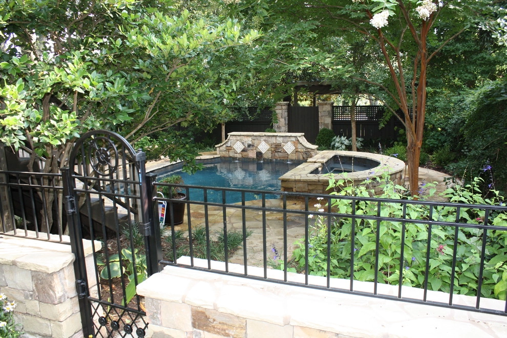 Pool and Spa by Graham Kimak Landscape Designs - Photo 3