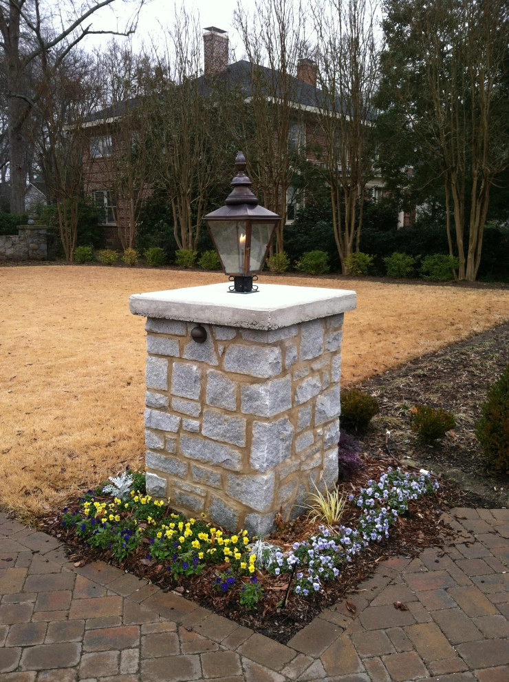 Columns and gateways by Graham Kimak Landscape Designs - Photo 2